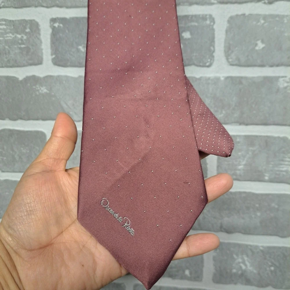 Vintage OSCAR DE LA RENTA Pink Polka Dot‎ Necktie Designer Tie 53